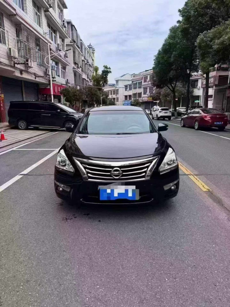 株洲16年日產天籟1