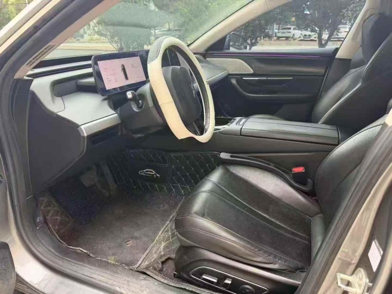 東營22年小鵬汽車p75