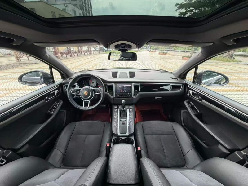 汕頭17年保時捷Macan7