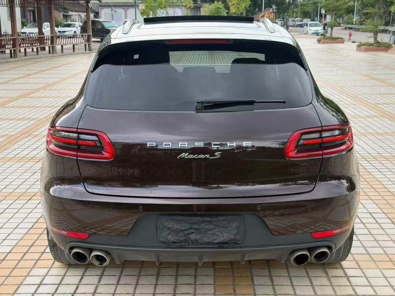 汕頭17年保時捷Macan9