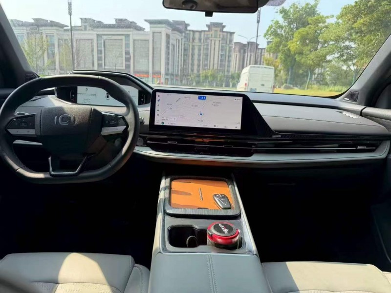 蘇州25年長安汽車啟源4