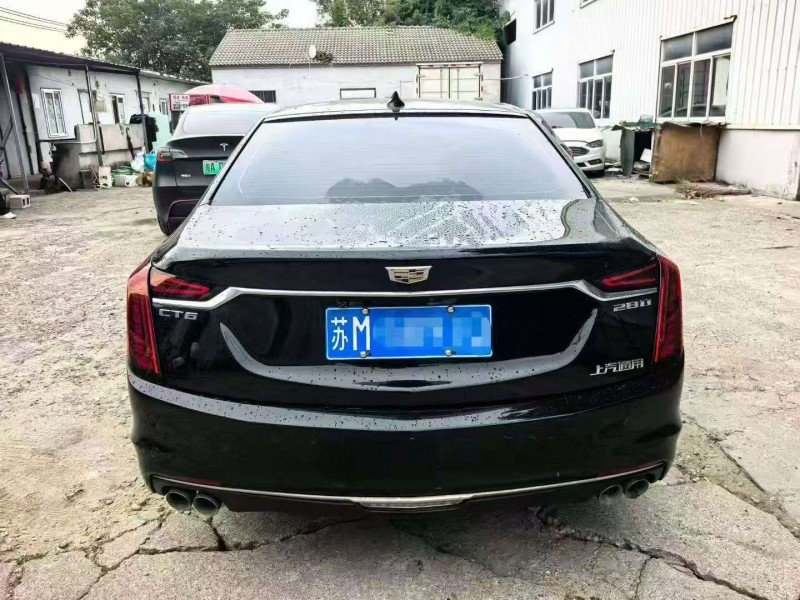蘇州20年凱迪拉克CT68
