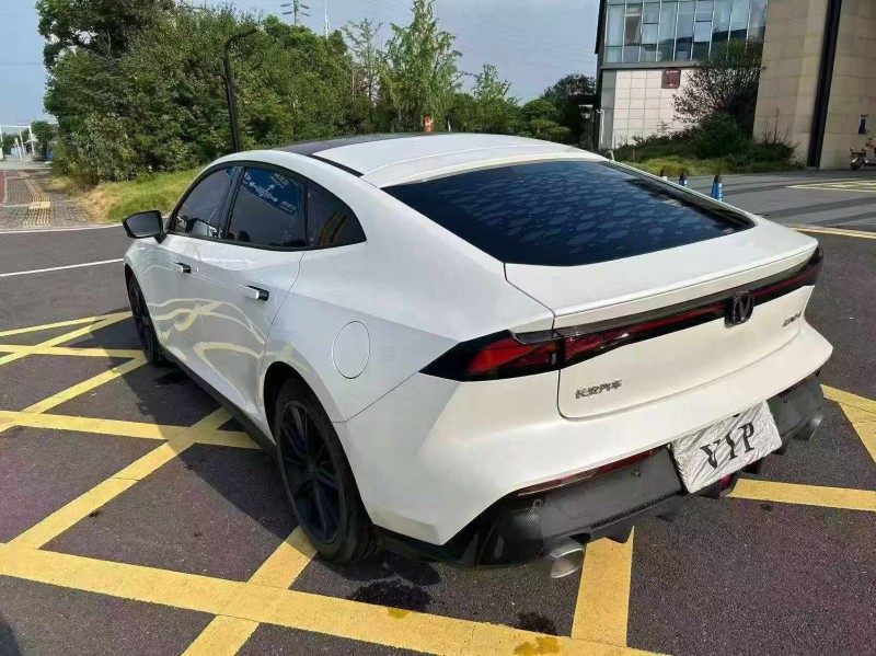 邵陽25年長安汽車UNI7
