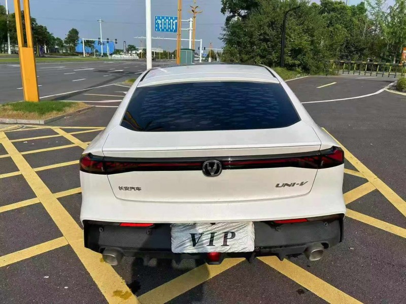 邵陽25年長安汽車UNI9