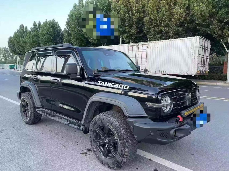 洛陽21年長城汽車坦克3