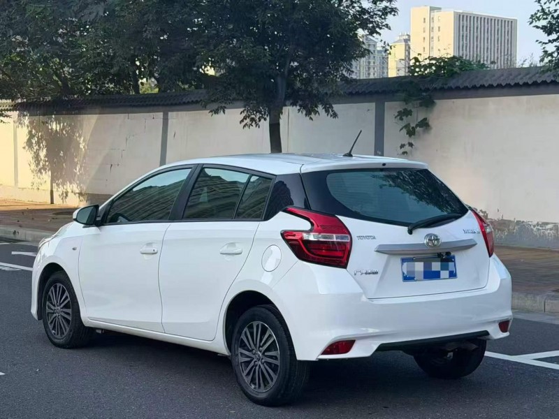 鄭州18年豐田YARiS L 致炫7