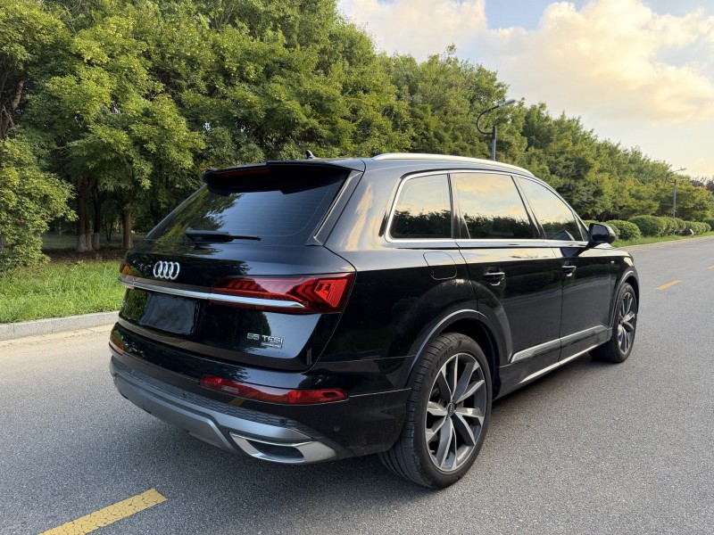鹽城21年奧迪Q78