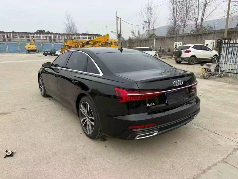 南陽22年奧迪A6L7