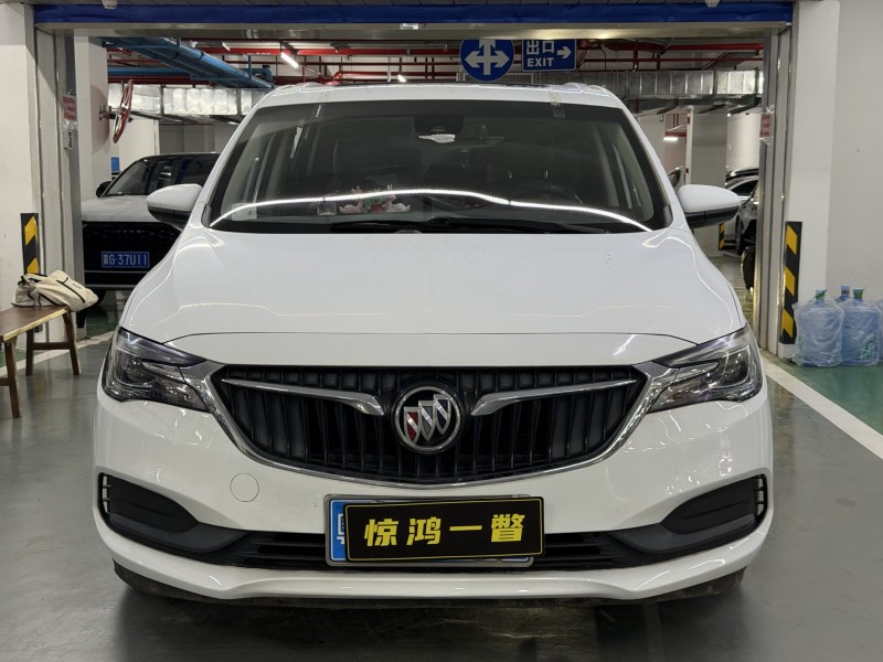 深圳70年別克GL61