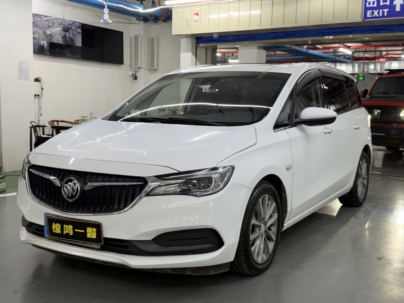 深圳70年別克GL62