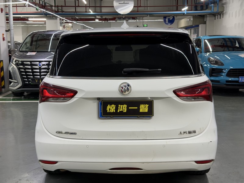 深圳70年別克GL69