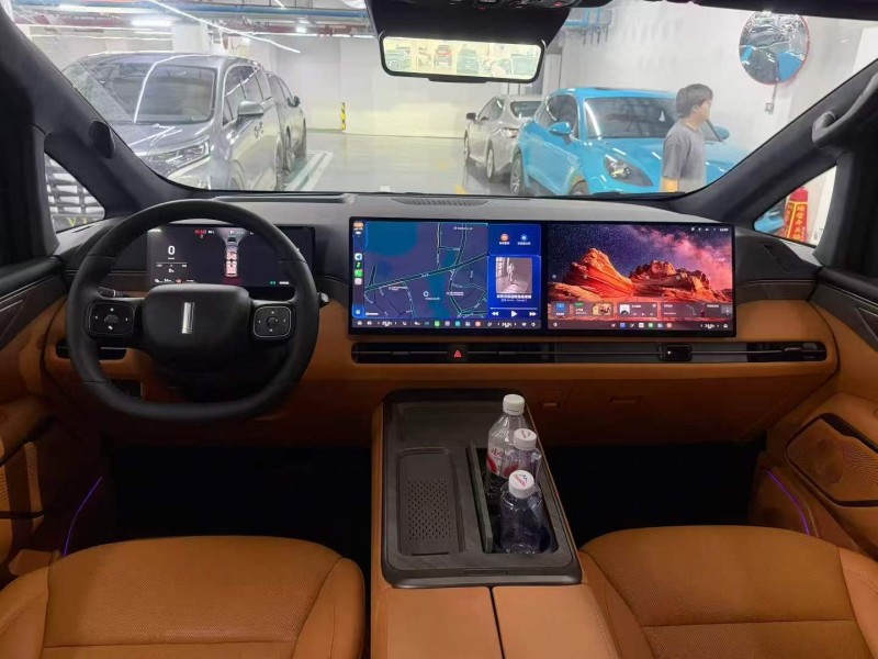 深圳26年長城汽車魏牌6