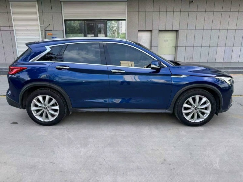 濟寧20年英菲尼迪QX504