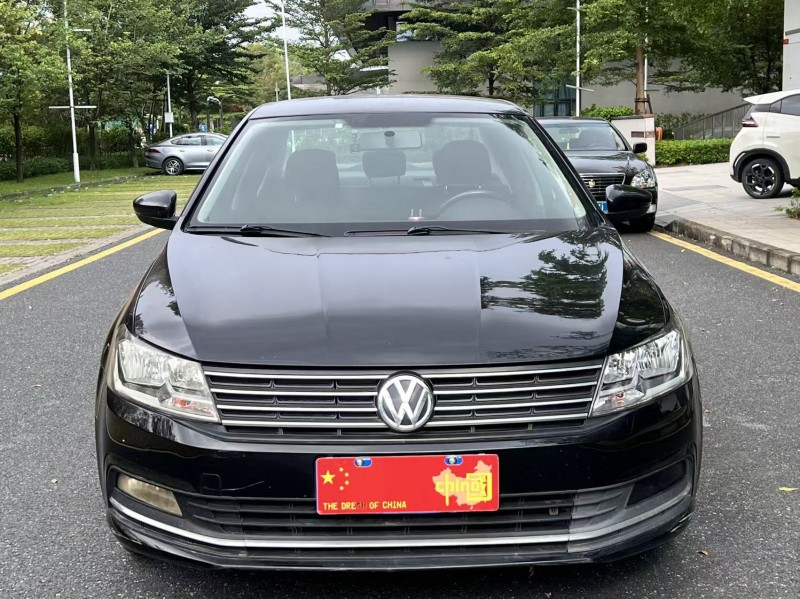 佛山18年大众朗逸1