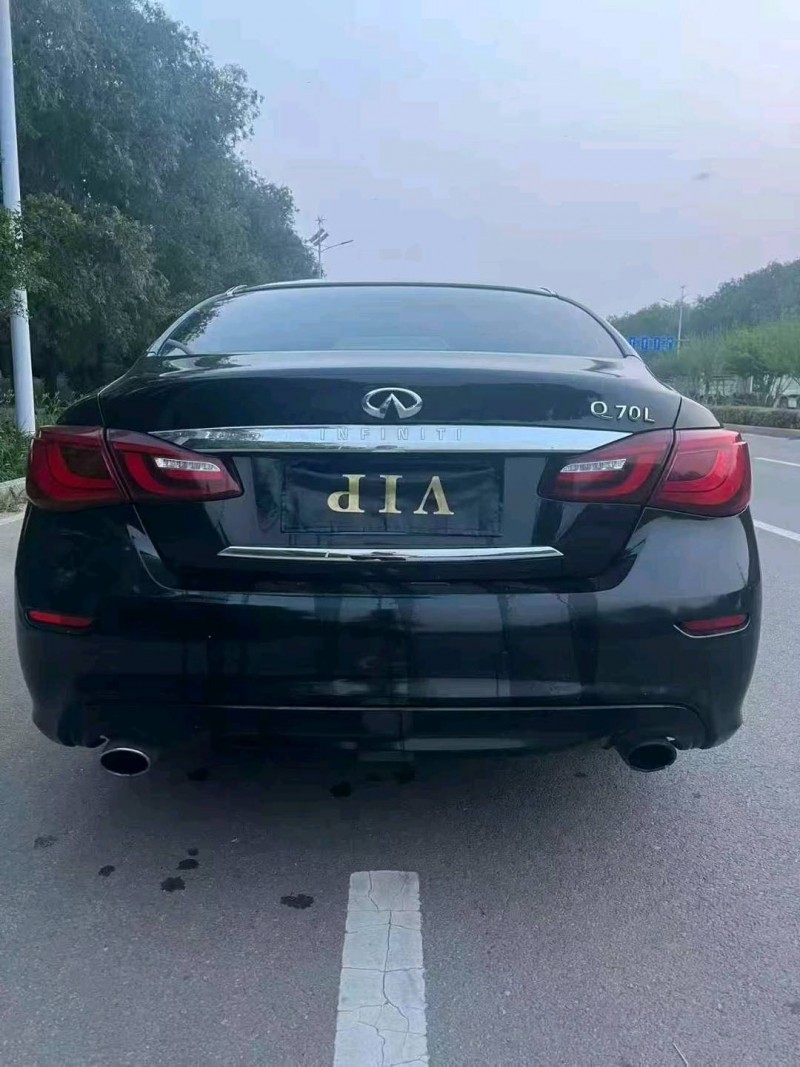 棗莊17年英菲尼迪Q706