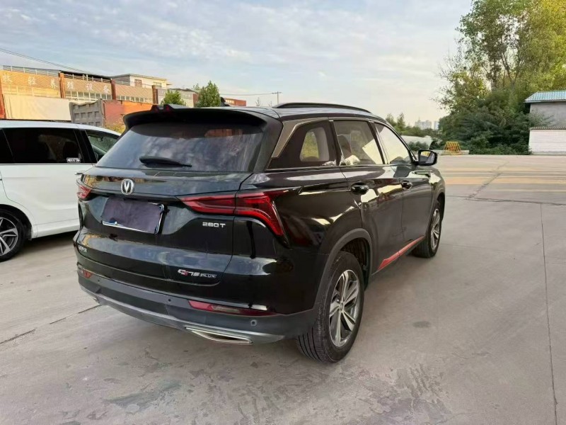 南陽22年長安汽車CS758
