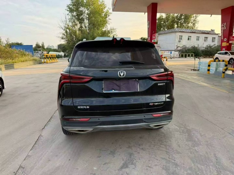 南陽22年長安汽車CS759