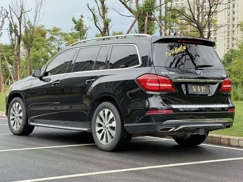 昆明19年奔馳GLS4