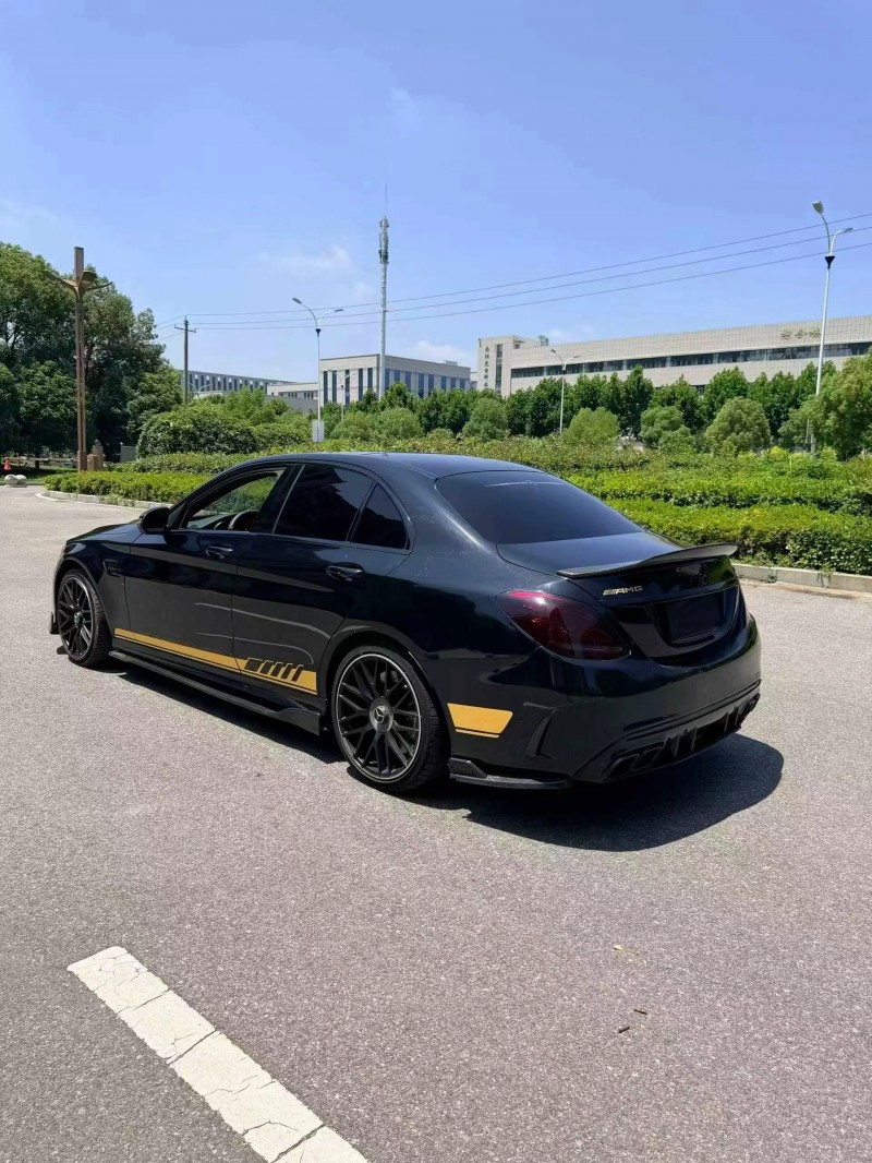 南陽18年奔馳AMG7