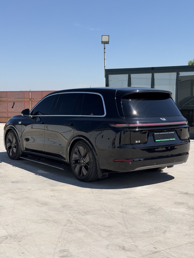 新乡23年理想L98