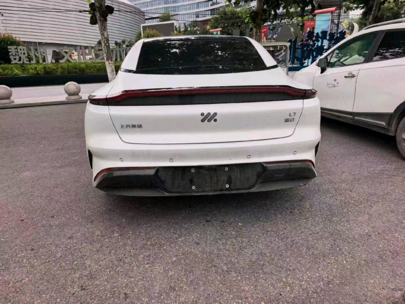 滄州24年智己L76