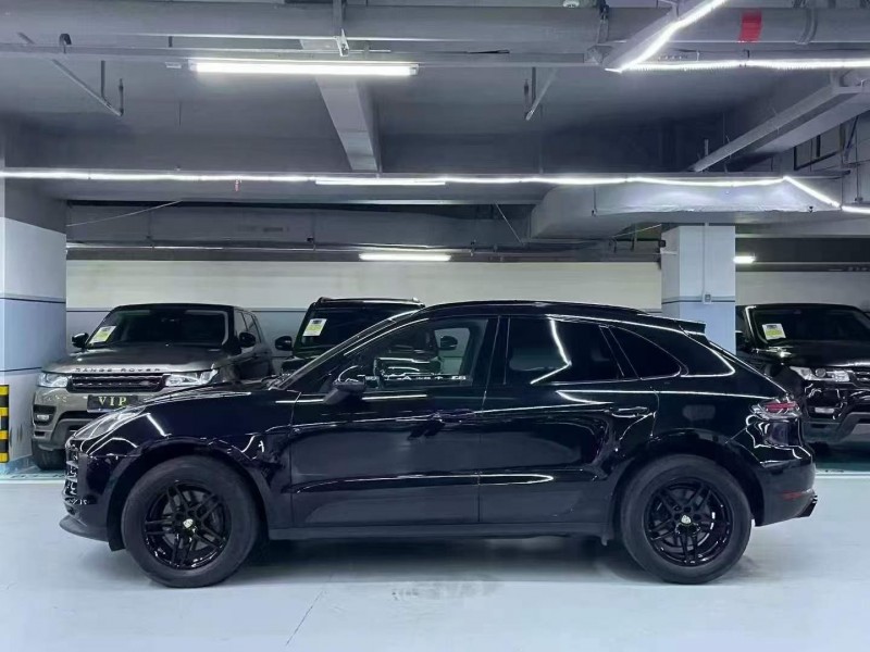 深圳22年保時捷Macan8