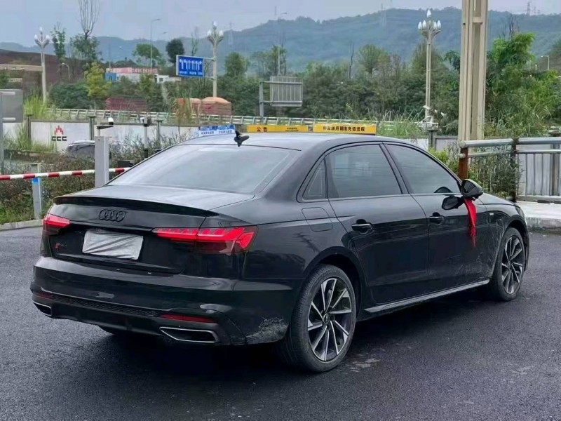 重慶24年奧迪A4L9