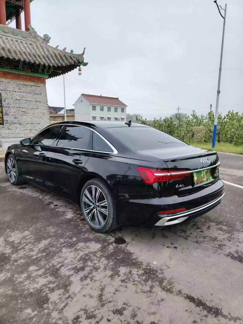 太原24年奧迪A6L8