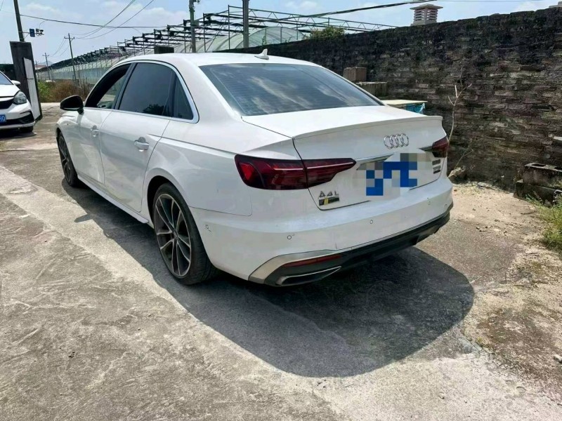 防城港22年奧迪A4L2