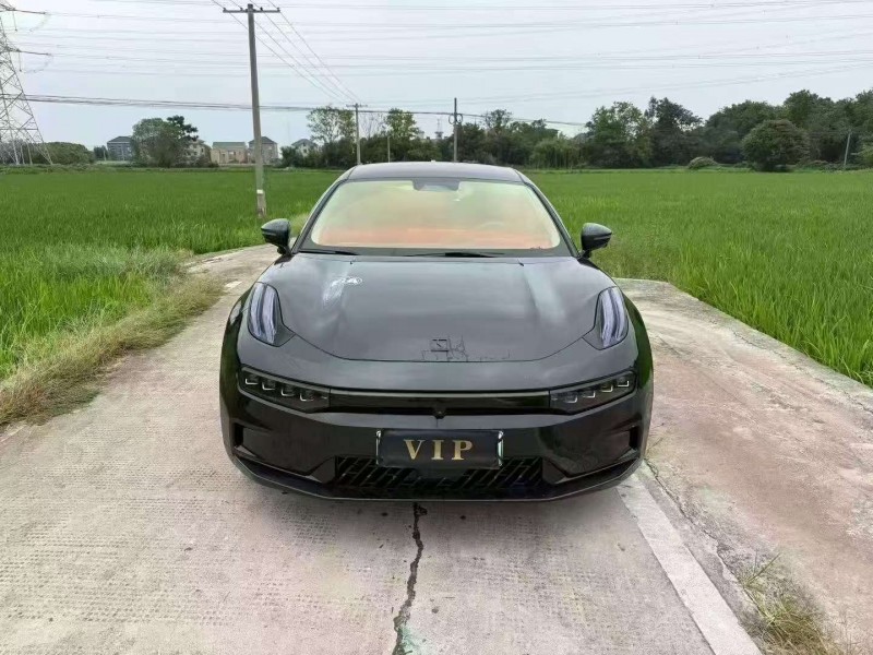 紹興23年極氪汽車0011