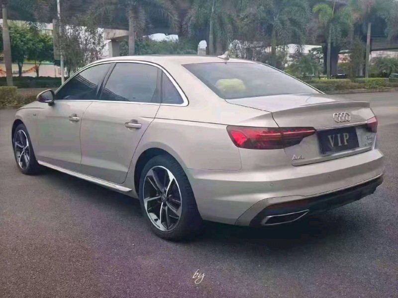 福州21年奥迪A4L9