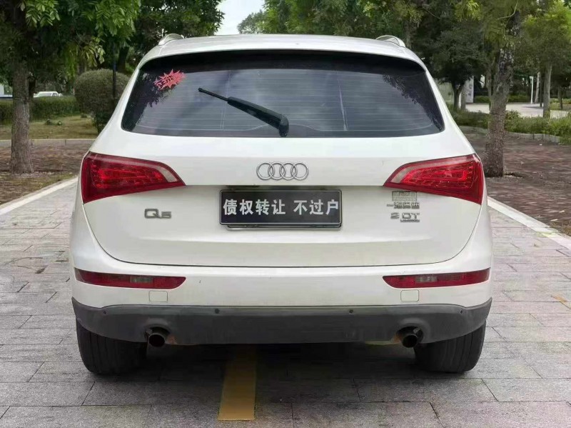 江門12年奧迪Q58