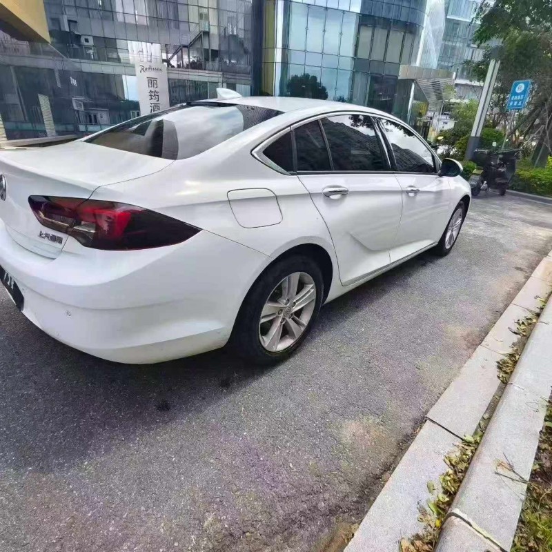 衢州19年別克君威6