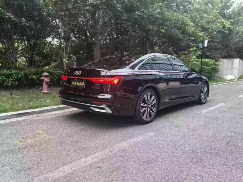 湖州25年奧迪A6L8
