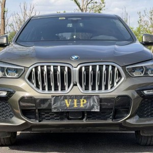 昆明20年寶馬X6