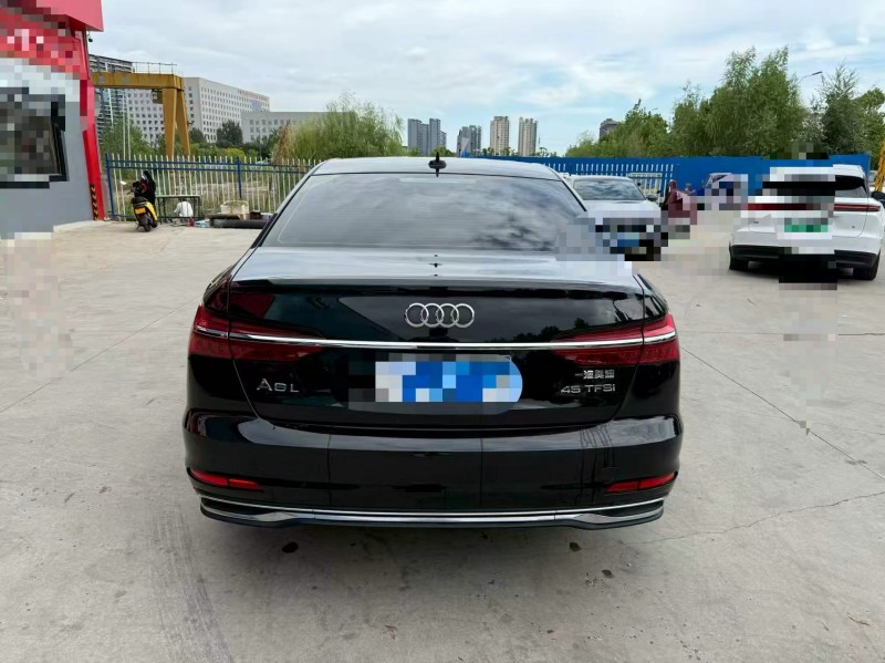 南陽23年奧迪A6L8