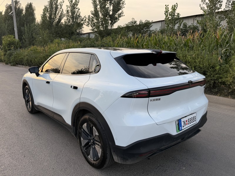濟寧25年長安汽車深藍4