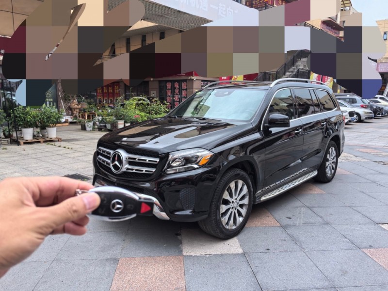 東莞17年奔馳GLS3