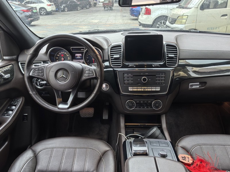 東莞17年奔馳GLS5