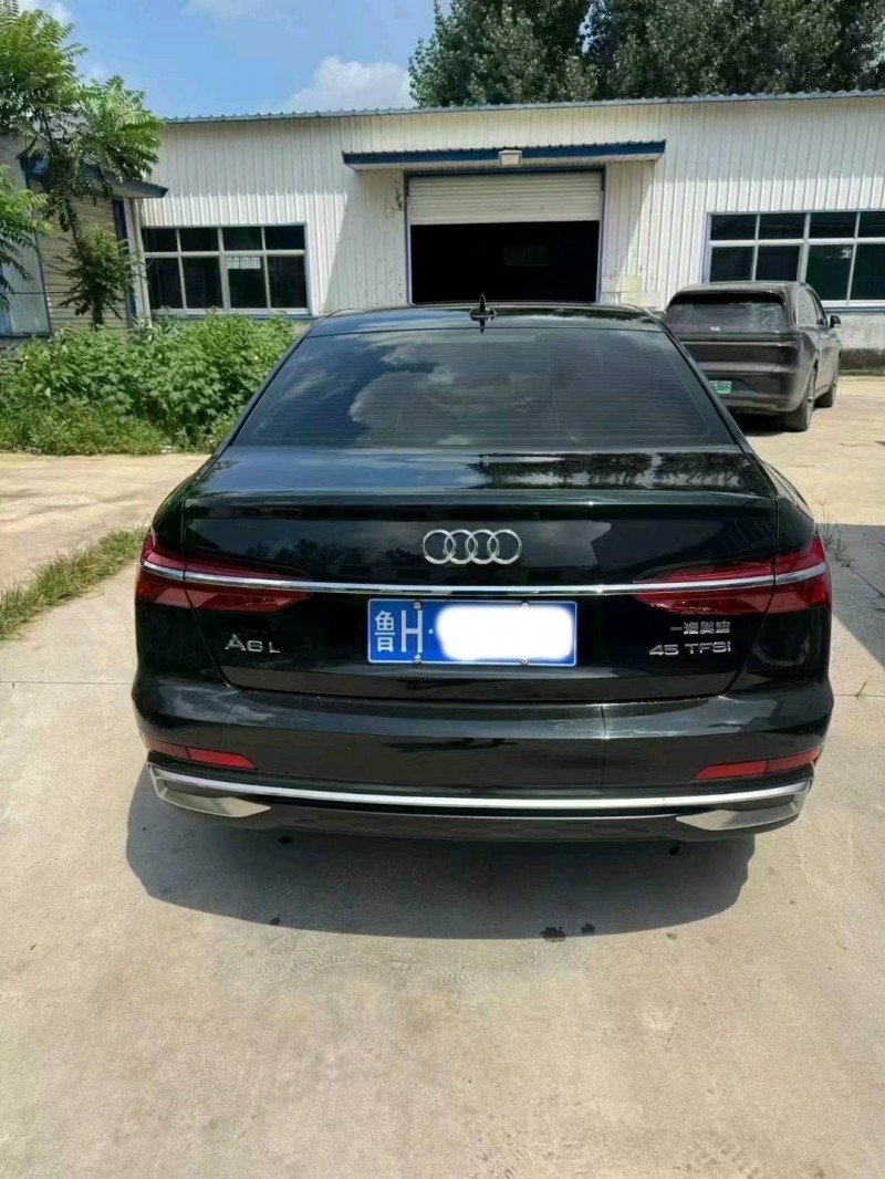 濟寧24年奧迪A6L6