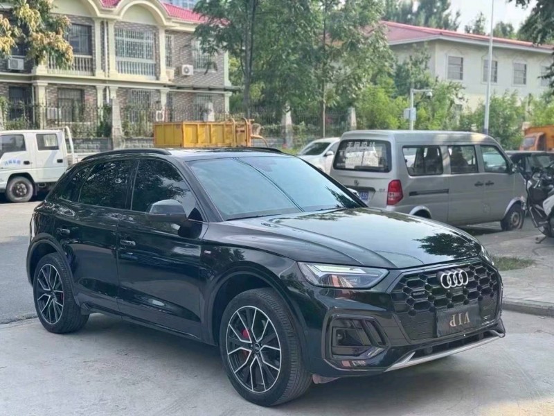 新鄉25年奧迪Q53