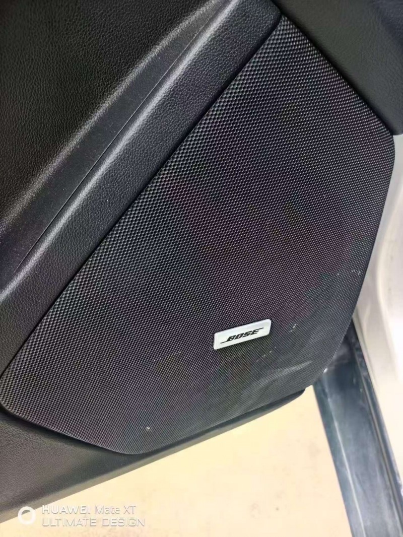 青島20年凱迪拉克XT58