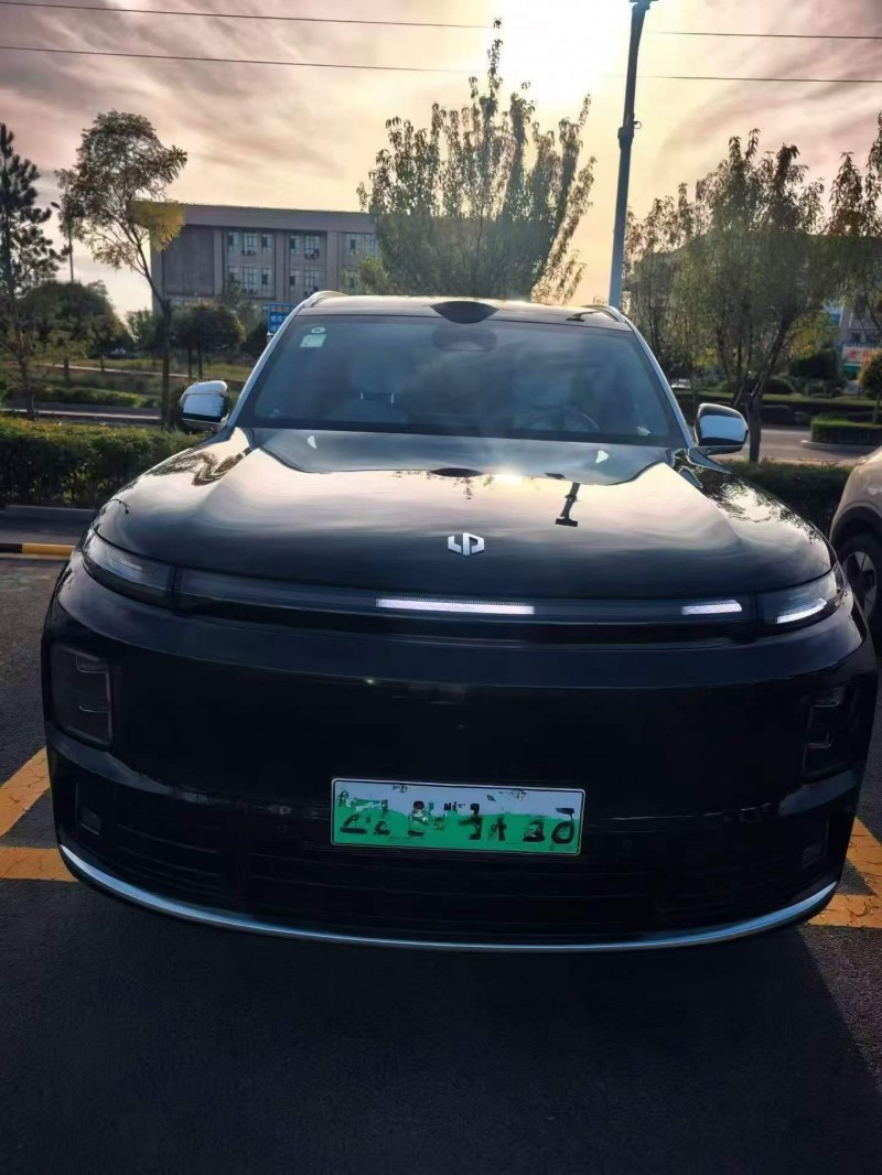廣州26年零跑汽車D191