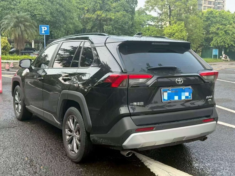 廣州24年豐田RAV4榮放7