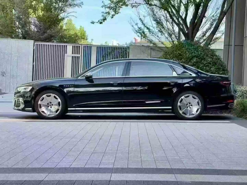 徐州23年奧迪A8L8