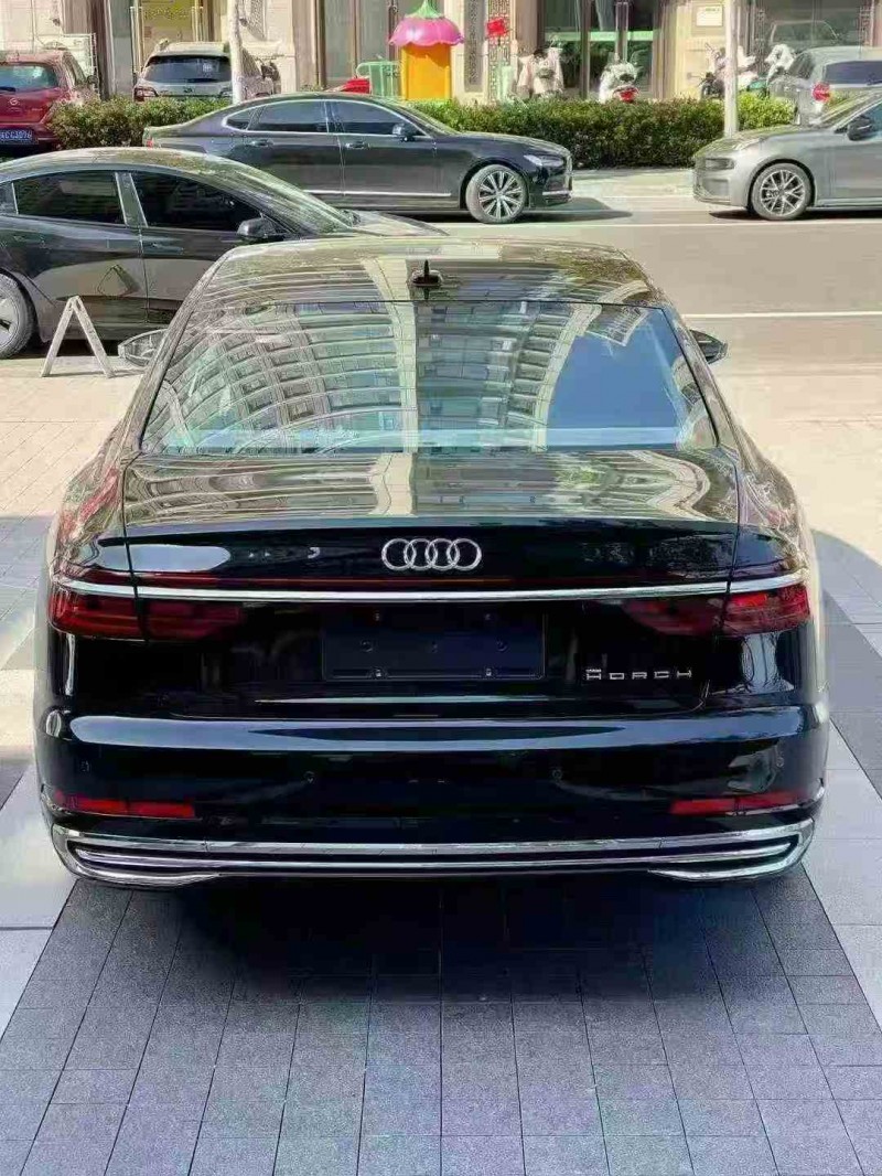 徐州23年奧迪A8L9