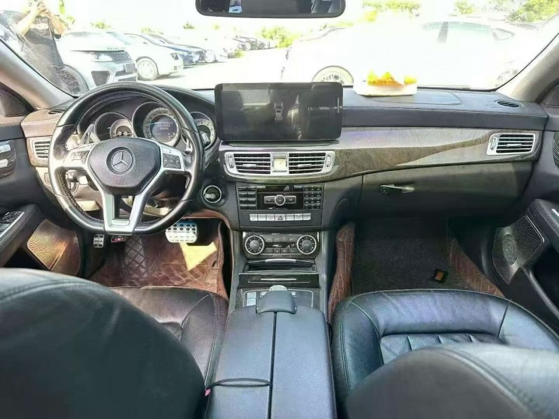 汕头12年奔驰CLS6