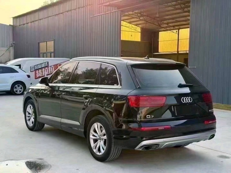 东营18年奥迪Q75