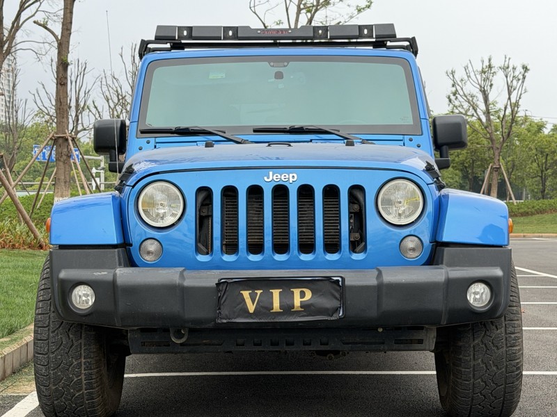 昆明16年Jeep牧马人1