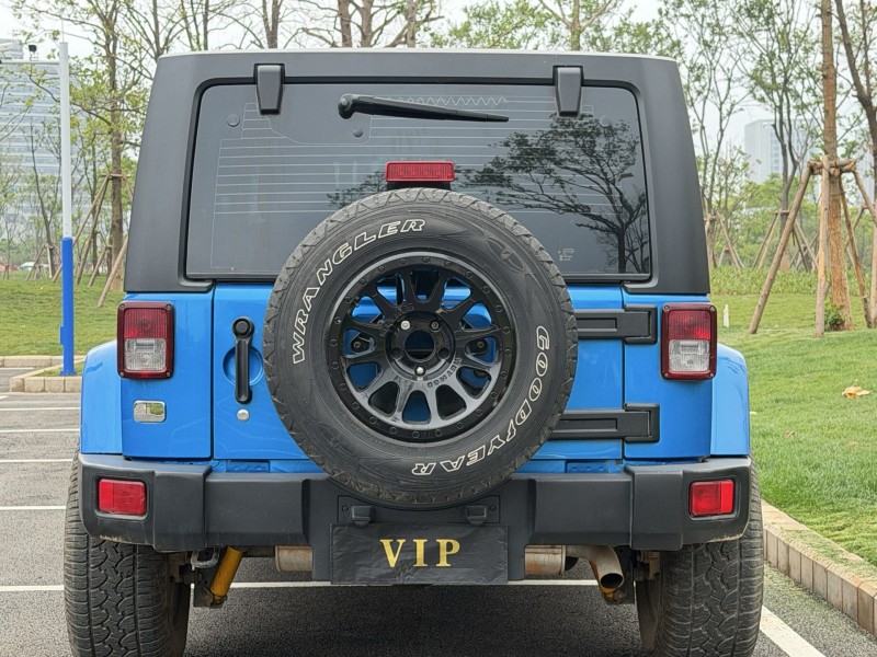 昆明16年Jeep牧马人3